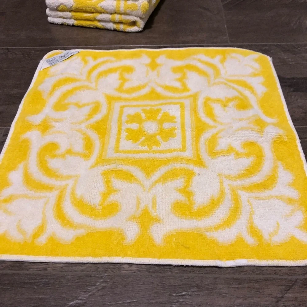 Vintage Wash Cloths